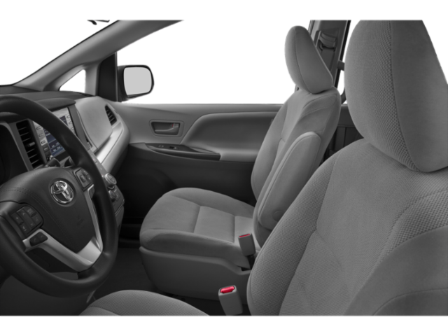 2018 Toyota Sienna SE