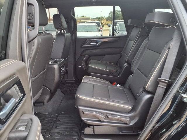 2025 GMC Yukon Elevation