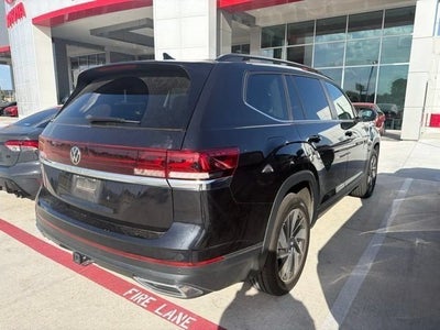 2024 Volkswagen Atlas 2.0T SE w/Technology