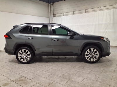 2021 Toyota RAV4 XLE Premium