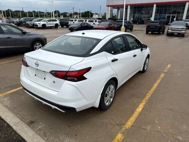 2024 Nissan Versa 1.6 S