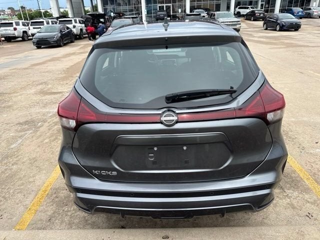 2024 Nissan Kicks S