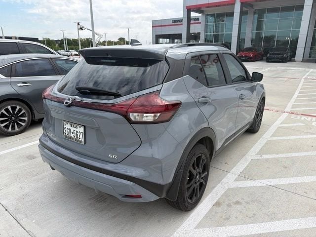 2023 Nissan Kicks SR