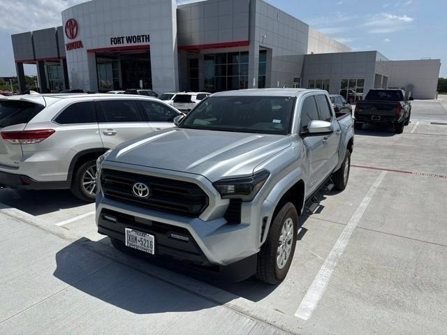 2025 Toyota Tacoma 2WD SR5