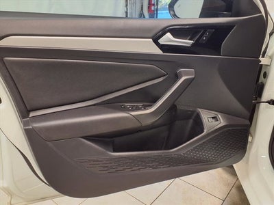 2019 Volkswagen Jetta R-Line