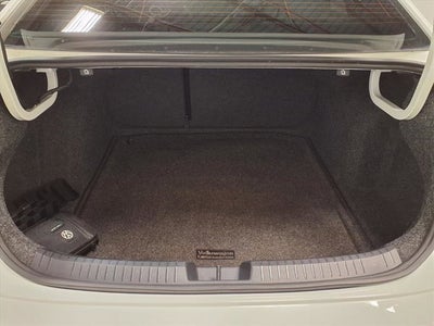 2019 Volkswagen Jetta R-Line