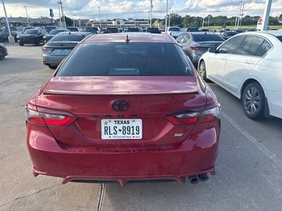 2022 Toyota Camry SE