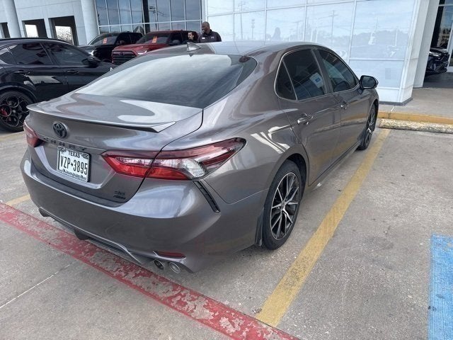 2024 Toyota Camry SE