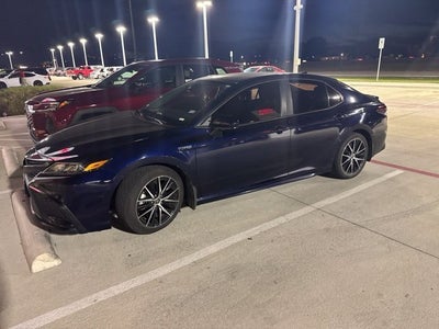 2021 Toyota Camry SE