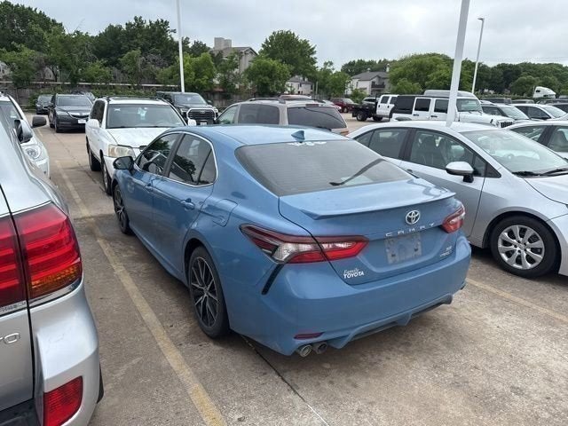 2024 Toyota Camry SE