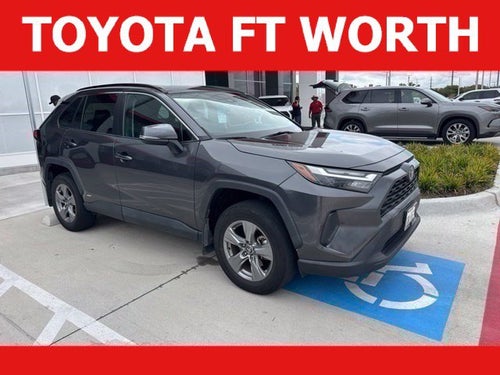 2022 Toyota RAV4 XLE