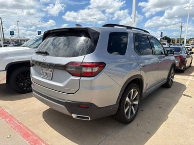 2024 Honda Pilot Touring