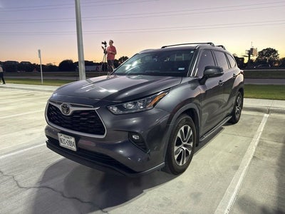2020 Toyota Highlander XLE
