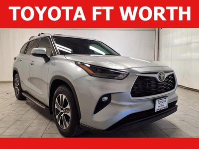 2024 Toyota Highlander XLE