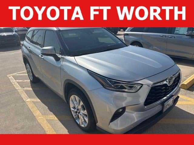 2022 Toyota Highlander Limited