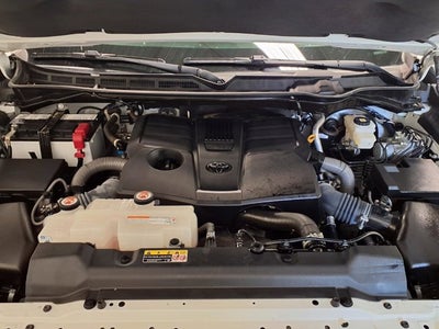 2023 Toyota Tundra 4WD SR5