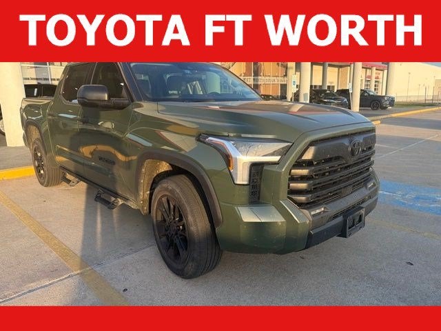 2022 Toyota Tundra 4WD SR5