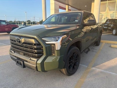 2022 Toyota Tundra 4WD SR5