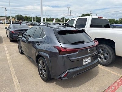 2024 Lexus UX 250h F SPORT Handling