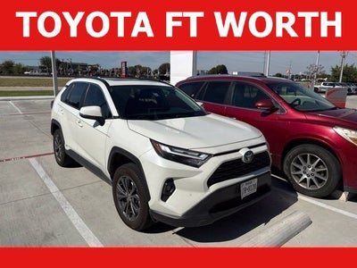2022 Toyota RAV4 XLE Premium