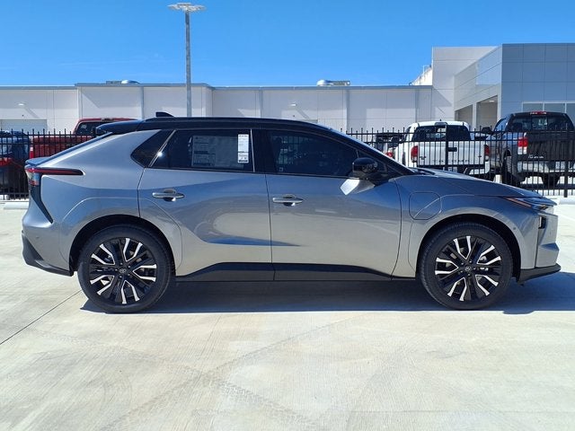 2026 Toyota bZ XLE Plus