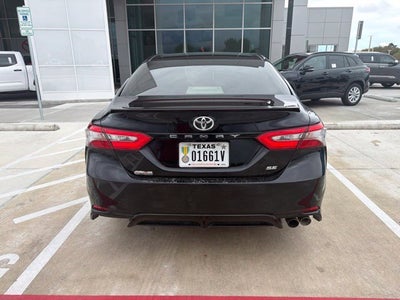 2018 Toyota Camry SE