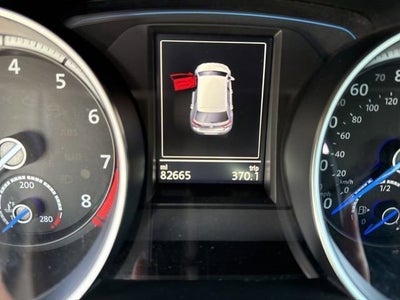 2016 Volkswagen Golf R DCC & Navigation 4Motion