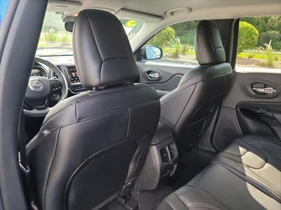 2023 Jeep Cherokee Altitude Lux