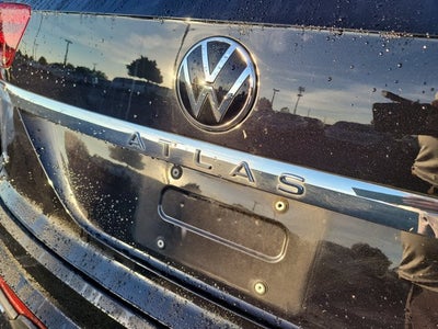 2022 Volkswagen Atlas Cross Sport 2.0T SE