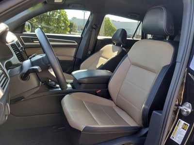 2023 Volkswagen Atlas Cross Sport 3.6L V6 SE with Technology