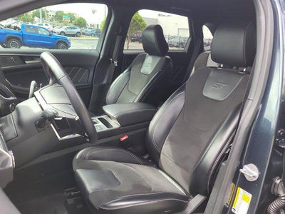 2022 Ford Edge ST
