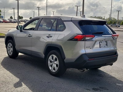 2025 Toyota RAV4 LE