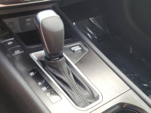 2025 Nissan Kicks MPV SV