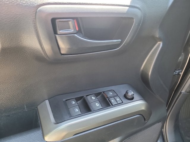 2023 Toyota TACOMA SR5 SR5