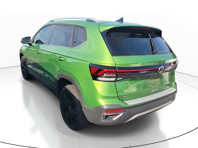 2025 Volkswagen Taos SE