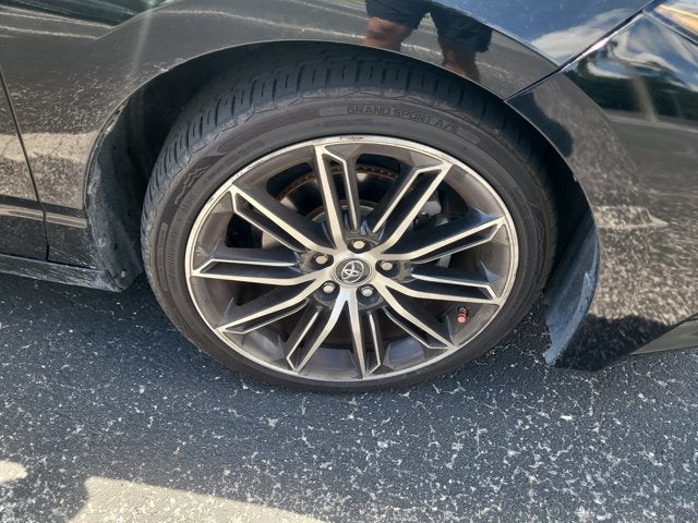 2019 Toyota Avalon XLE