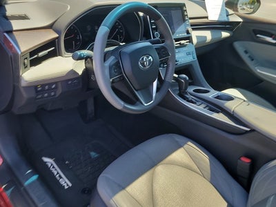 2020 Toyota AVALON Limited