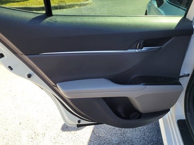 2024 Toyota Camry Hybrid LE