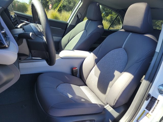 2024 Toyota Camry Hybrid LE