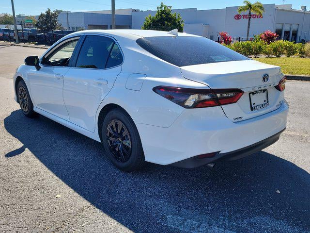 2024 Toyota Camry Hybrid LE