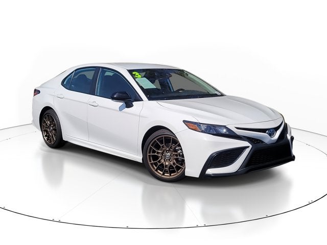 2023 Toyota Camry Hybrid SE
