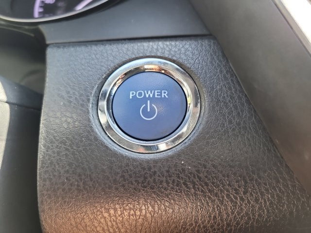 2023 Toyota Camry Hybrid SE