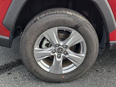 2024 Toyota RAV4 Hybrid LE