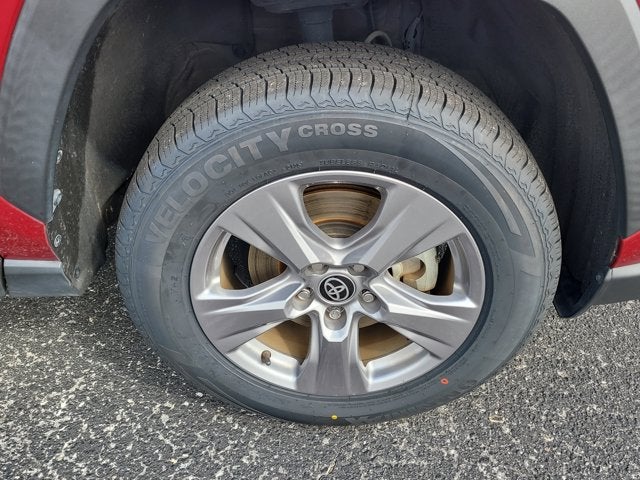 2022 Toyota RAV4 Hybrid XLE