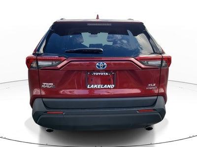2022 Toyota RAV4 Hybrid XLE