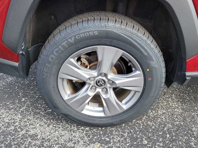 2022 Toyota RAV4 Hybrid XLE