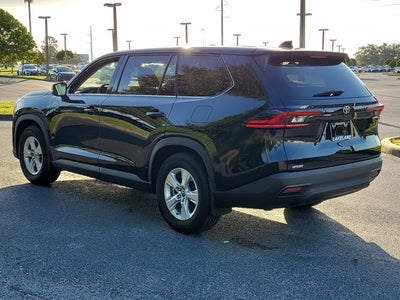 2025 Toyota Grand Highlander LE