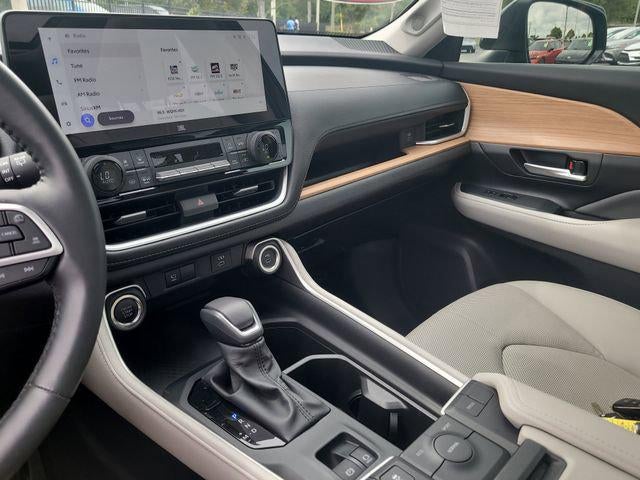 2025 Toyota GRAND HIGHLANDER Limited