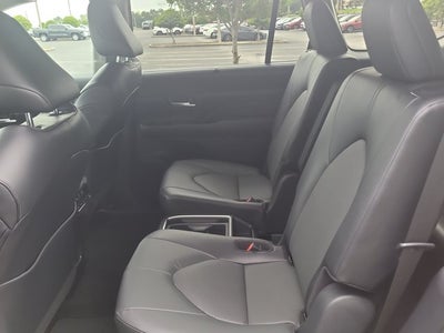 2025 Toyota Grand Highlander XLE