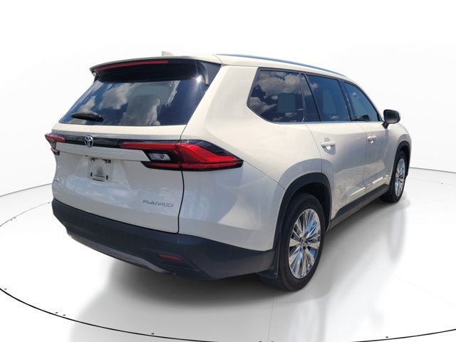2024 Toyota2 Grand Highlander ? XLE